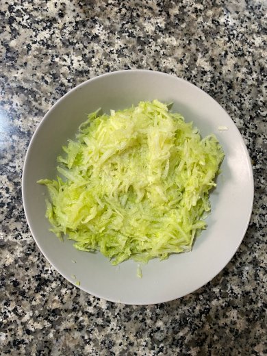 ПП котлетки из куриного фарша и кабачка - Шаг 2