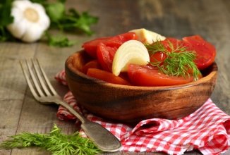 Быстрые маринованные помидоры 🍅