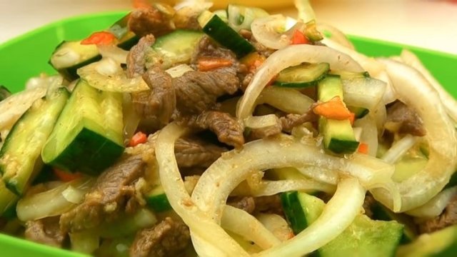 Корейский салат с мясом и овощами 🥗