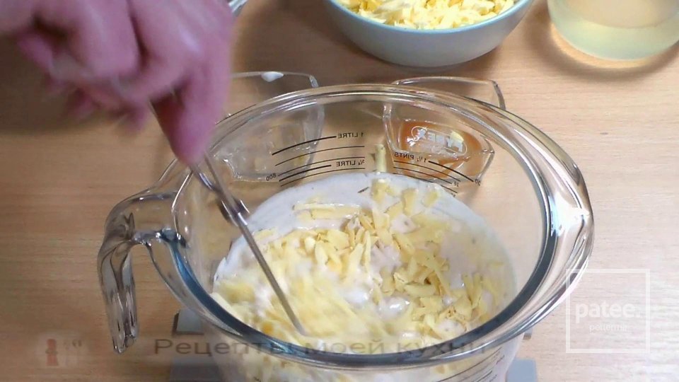 Кабачки с фаршем в духовке в сметанном соусе - Шаг 3