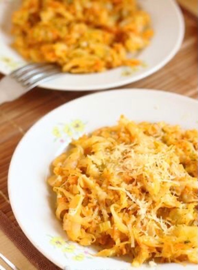 Тушеная капуста с сыром 🧀