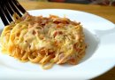 Паста с беконом в томатно-чесночном соусе 🍝