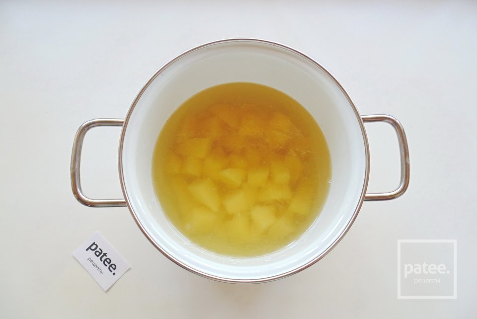 Рассольник с булгуром и сардельками - Шаг 2