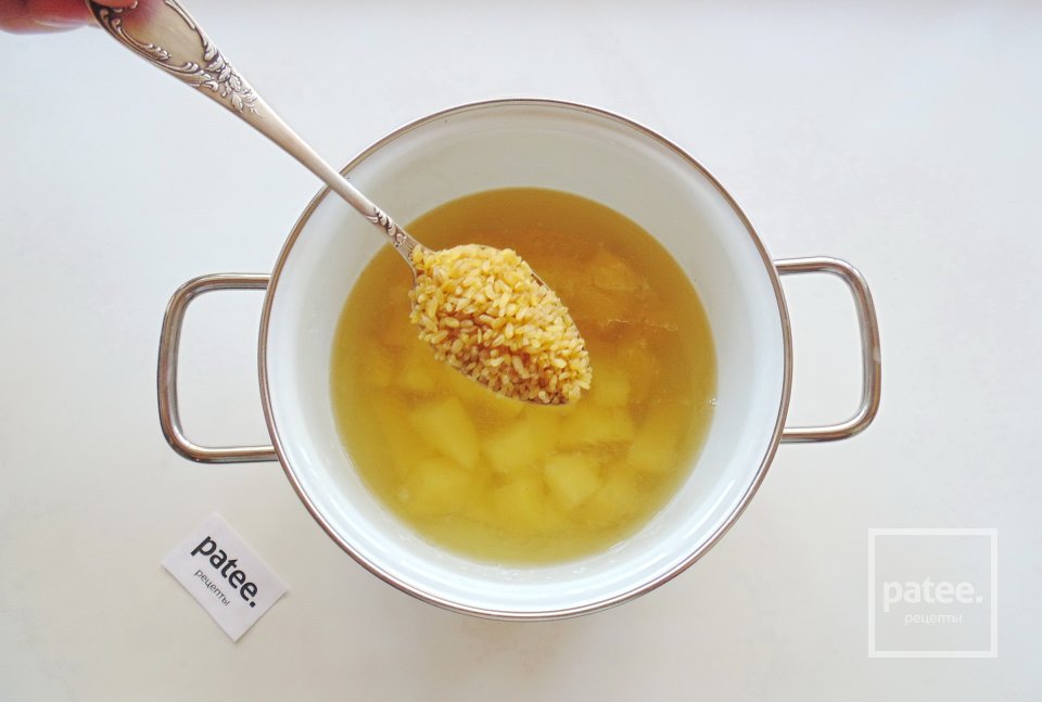 Рассольник с булгуром и сардельками - Шаг 3