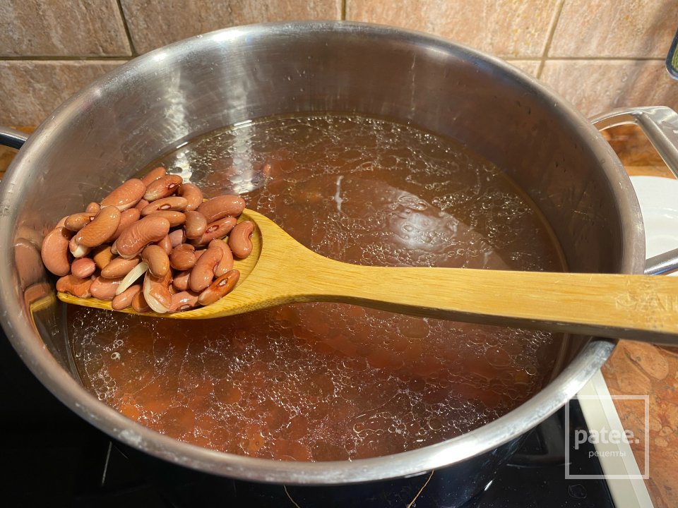 Фасолевый суп с белыми грибами - Шаг 6