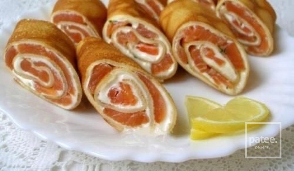 Рулетики из блинов с лососем 🥞 - Шаг 1