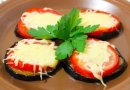 Баклажаны запечённые с сыром и помидорами 🍅