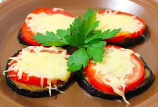 Баклажаны запечённые с сыром и помидорами 🍅