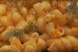 Жареные макароны на сковороде 🍝