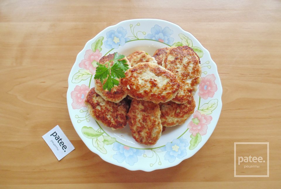 Котлеты с кабачком и картофелем - Шаг 9