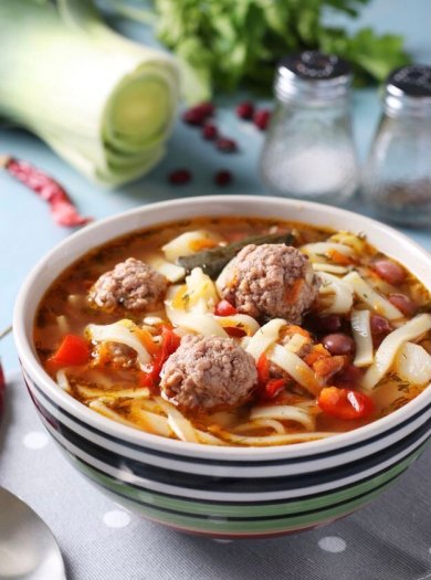 Азиатский суп из лапши с фрикадельками🍜 - Шаг 1