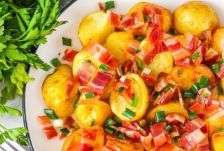 Жареный молодой картофель с беконом🥓