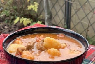Суп гуляш🍲