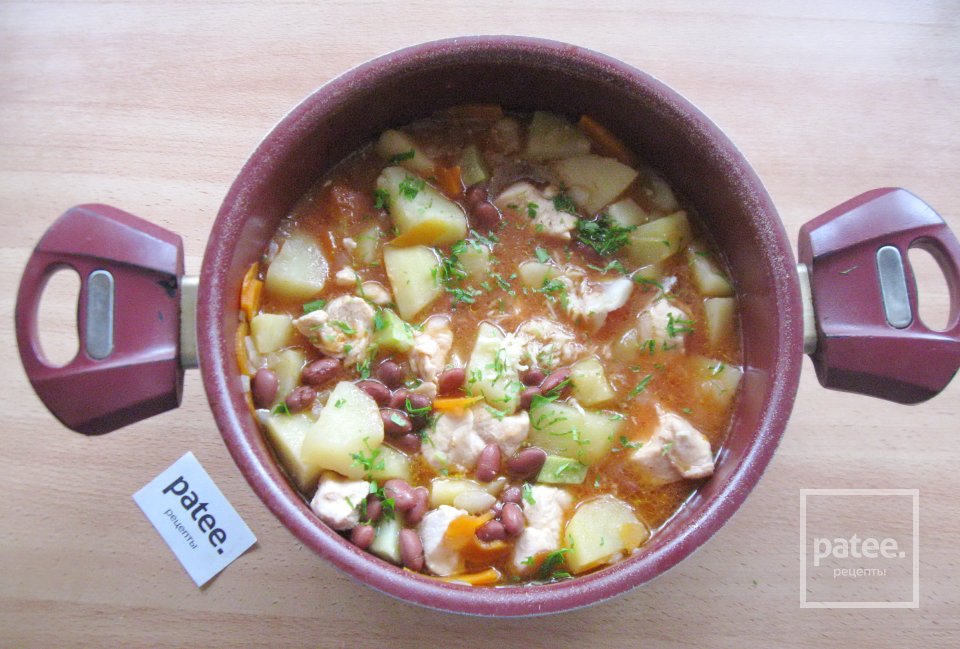 Курица с фасолью и картофелем по-турецки - Шаг 8