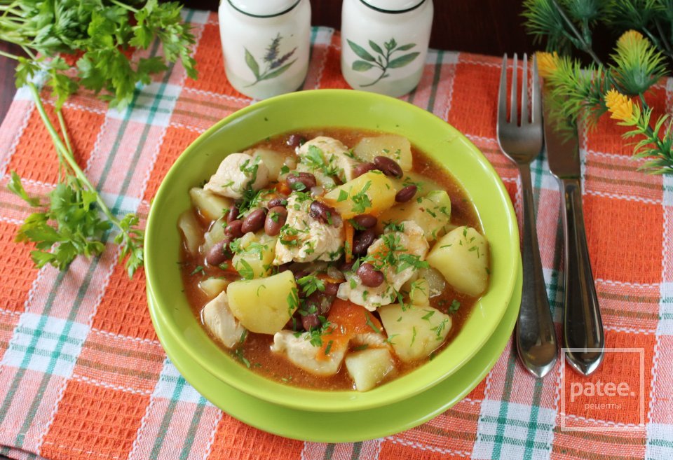 Курица с фасолью и картофелем по-турецки - Шаг 10