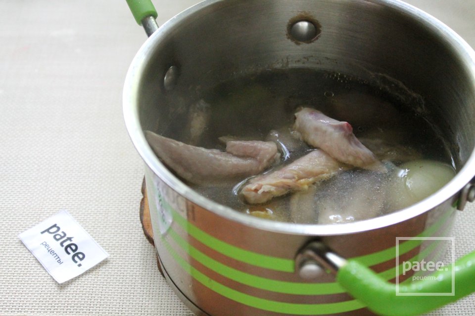 Щи с потрошками и свежей капустой - Шаг 2