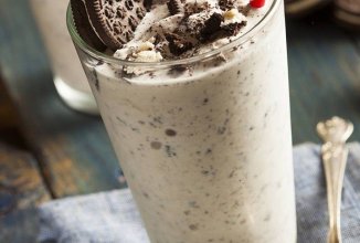 Молочный коктейль с шоколадом 🍹