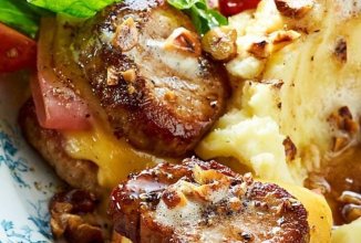 Мясо с сыром и ветчиной🥩