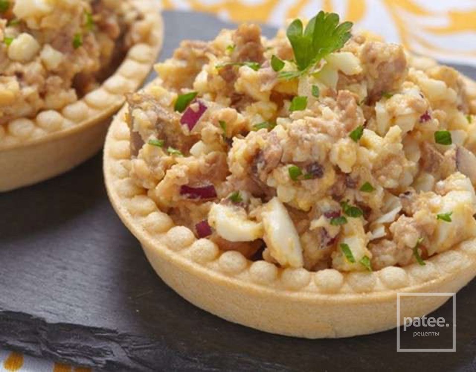 Рыбный салат в тарталетках 🐟 - Шаг 1