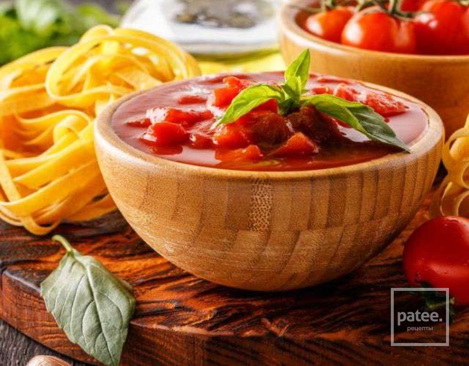 Острое лечо по-домашнему с луком и чесноком 🌶 - Шаг 1