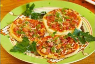 Мини пиццы с ветчиной 🍕