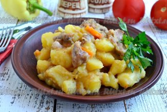 Тушеная картошка с тушенкой в мультиварке 🥔