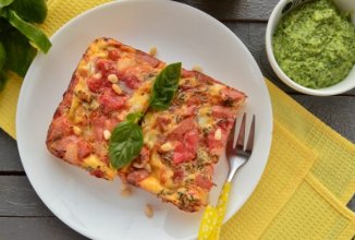 Фриттата с колбасой, помидорами и сладким перцем 🍅