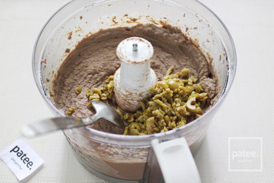 Печеночный паштет с  оливками и чесноком - Шаг 9