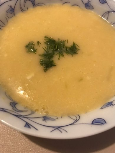 Суп-пюре из сельдерея и картофеля