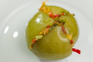 фаршированные зеленые помидоры