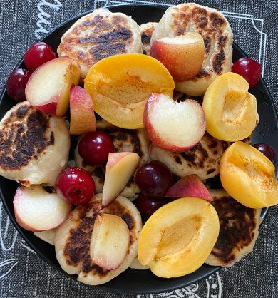 Сырники с вишней 🍒