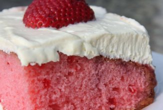 Клубничный бисквит