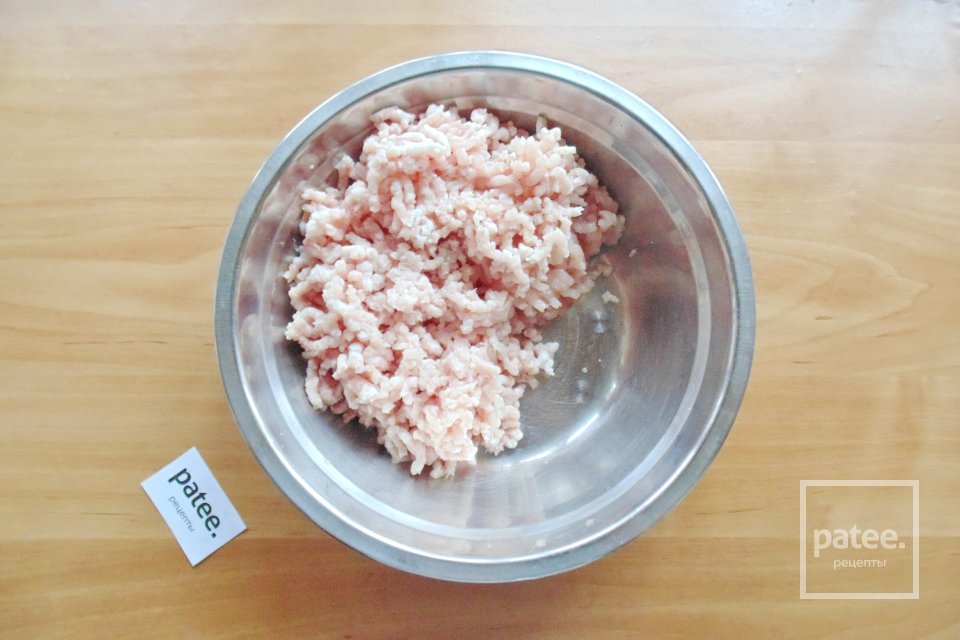 Тефтели из свинины с картофелем - Шаг 2
