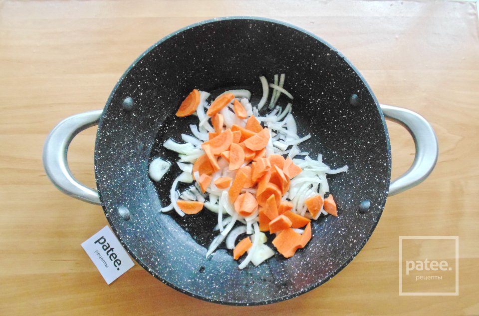 Тефтели из свинины с картофелем - Шаг 7