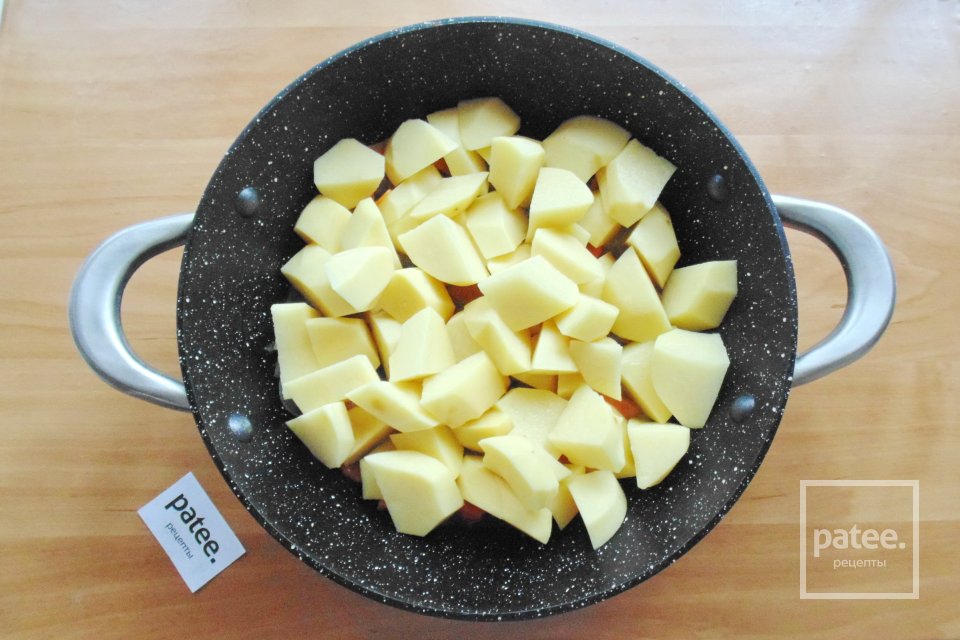 Тефтели из свинины с картофелем - Шаг 9