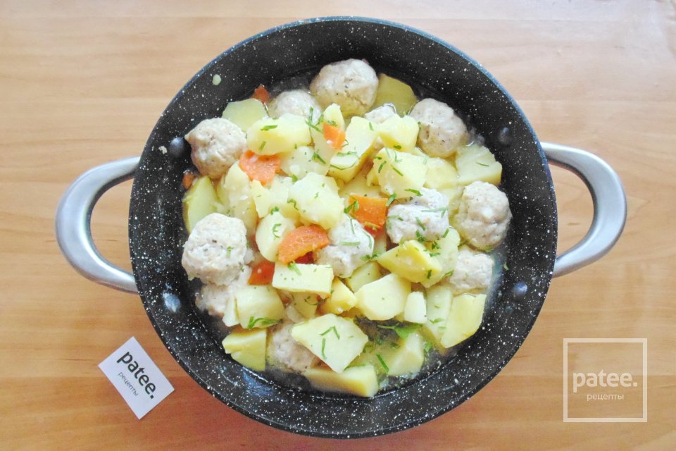 Тефтели из свинины с картофелем - Шаг 13