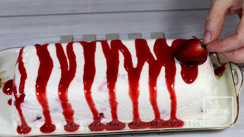 Творожный десерт без выпечки с клубникой - Шаг 9