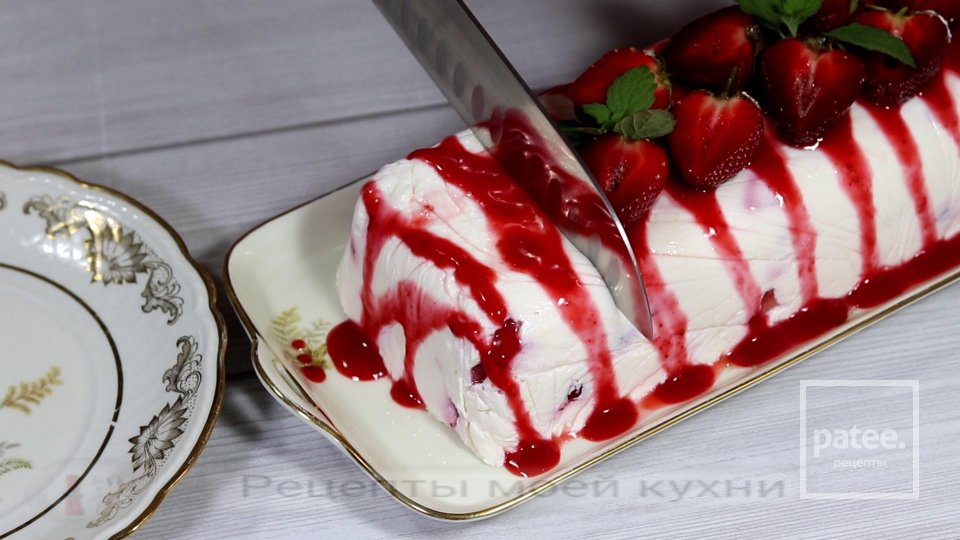 Творожный десерт без выпечки с клубникой - Шаг 10
