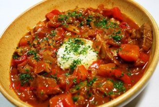 Мучкалица: Мясо с овощами 🥩