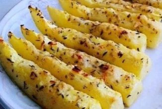 Кабачок, запечённый с сыром