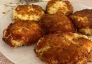 Нежнейшие картофельные котлетки с сыром😍.