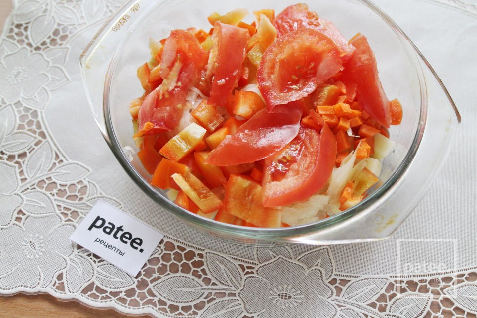 Щи с квашеной капустой и курицей в духовке - Шаг 9