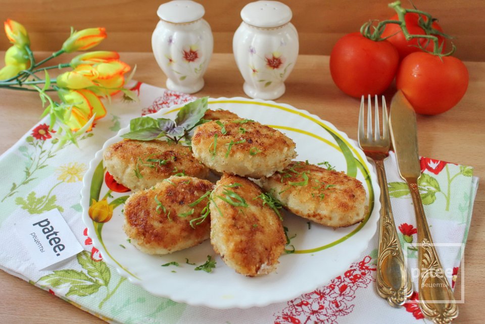 Мясные котлеты в хлебных крошках - Шаг 8