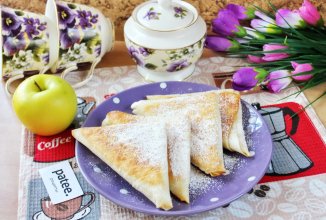 Пирожки с яблоками за 20 минут