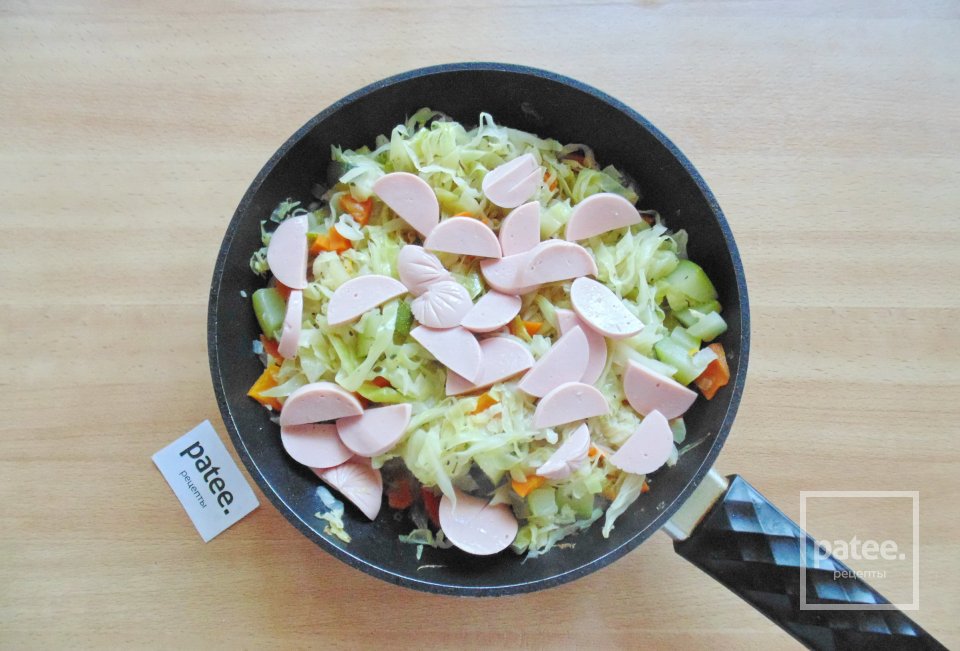 Тушеная капуста с цуккини - Шаг 7