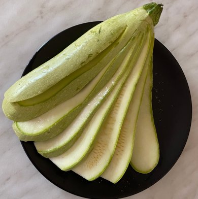 Кабачки с помидорами в духовке - Шаг 1