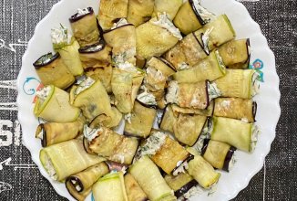 Рулетики из баклажана с сыром