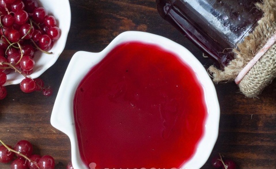 Red pahra фото банки. Сироп из красной смородины на зиму рецепты. Сироп из красной смородины. Сироп из красной смородины на зиму рецепты. Сироп из красной смородины.