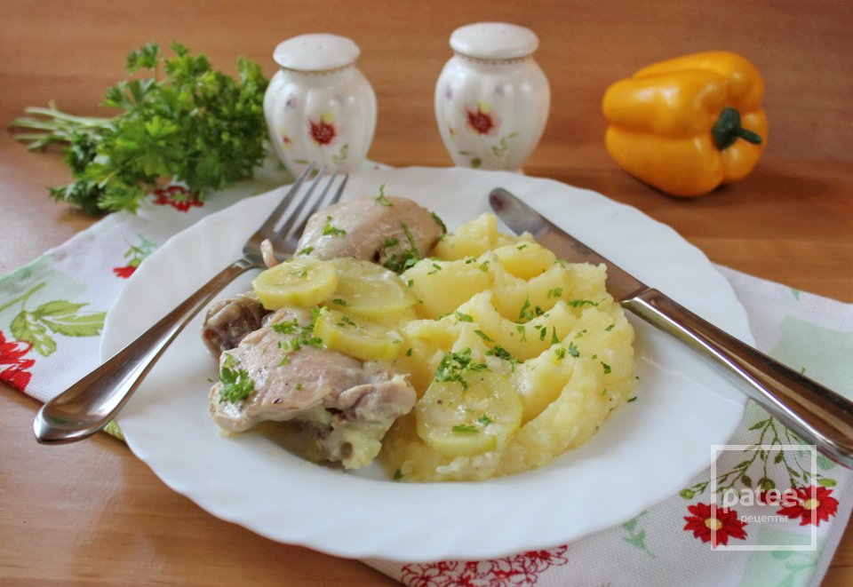 Курица  с кабачками в сырном соусе - Шаг 12