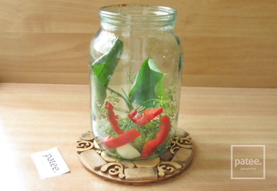 Маринованные огурцы с патиссонами - Шаг 6